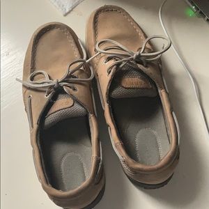 Sperry boat shoes tan